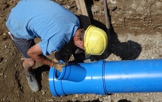 raccords pour tuyaux d'égout