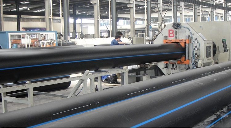 Les tuyaux en polyéthylène basse pression sont extrudés Spécifications du tuyau Mon