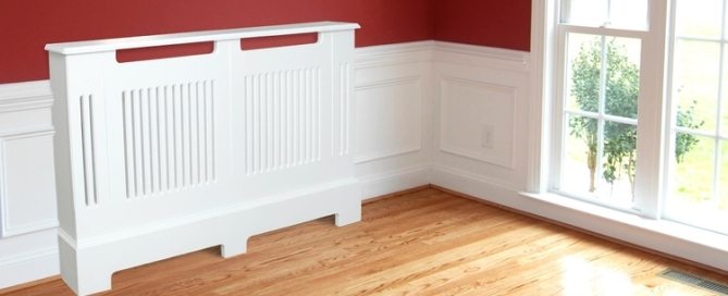 Boîte décorative pour tuyaux de chauffage