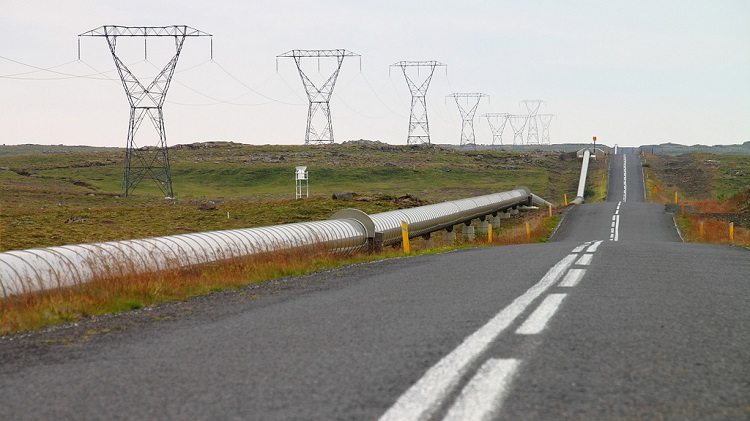 La résistance aux dommages, aux ultraviolets et aux températures élevées permet l'utilisation de tuyaux en acier pour la pose de pipelines en plein air Tubes soudés électriques en acier inoxydable GOST 11068-81