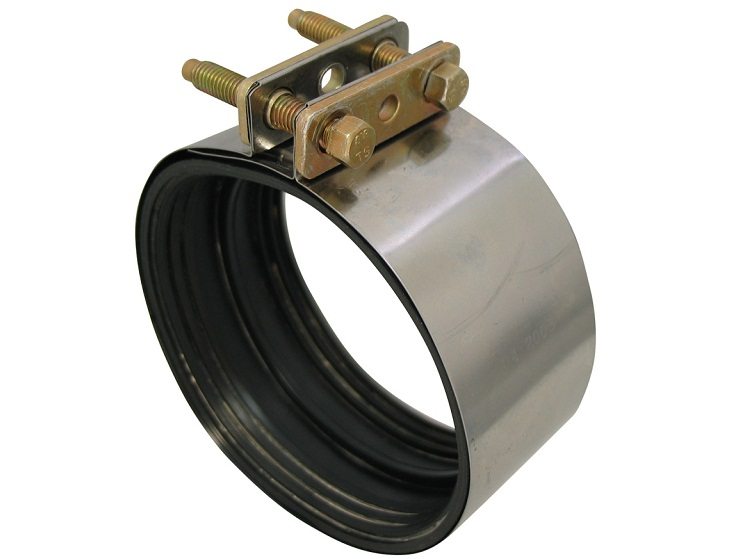 Un collier de raccordement est un moyen facile de connecter temporairement deux tuyaux sans soudure Connexion de tuyau sans soudure ni filetage