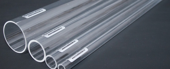 Tuyau en polycarbonate