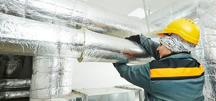 Le réchauffement du système d'égout est une mesure nécessaire pour éviter le gel des tuyaux Réchauffeur pour tuyaux d'égout