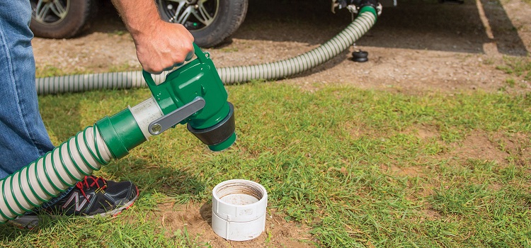 À l'aide de tuyaux ondulés, le contenu du système d'égouts est pompé, ils sont également utilisés dans tous les cas où un système de drainage flexible est nécessaire Tuyau ondulé pour assainissement